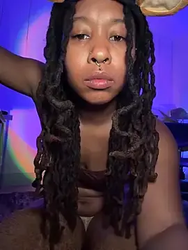 Thebrattygoddess  live sex cam