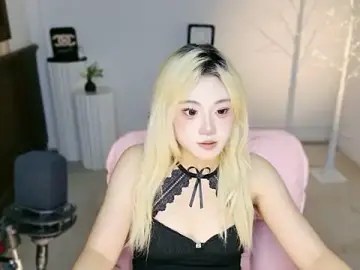 Diudiu-1  live sex cam