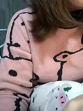 Kuncute  live sex cam