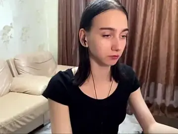 LoraLivv  live sex cam