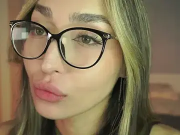 Maryshane  live sex cam