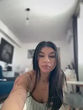 DramaQueen__  live sex cam