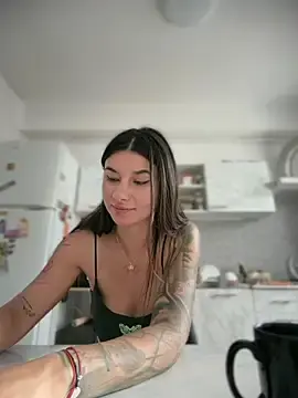 DramaQueen__  live sex cam