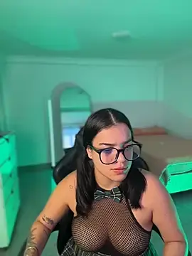 JuanitaMore01  live sex cam