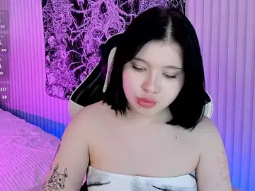 Kylie-Voss  live sex cam