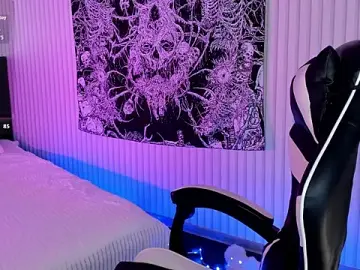 Kylie-Voss  live sex cam