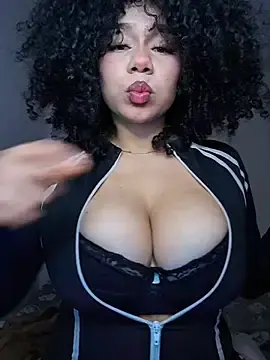 Yerystar  live sex cam