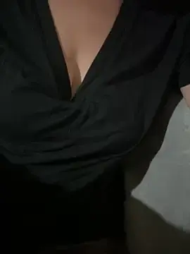 Aslasa_xo  live sex cam