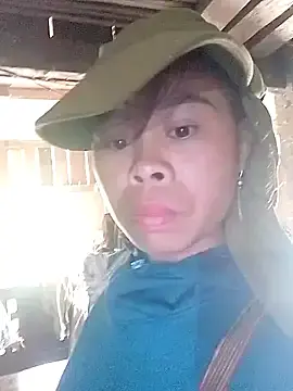 Daisyy2  live sex cam