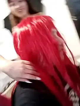 Dieciochoyundia  live sex cam