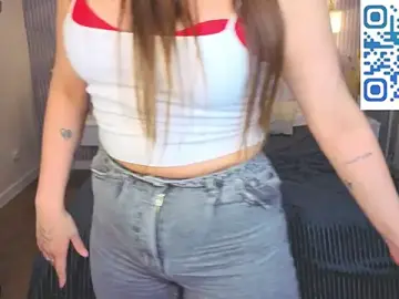 Crystal-Lace  live sex cam
