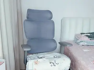 Eve5215  live sex cam