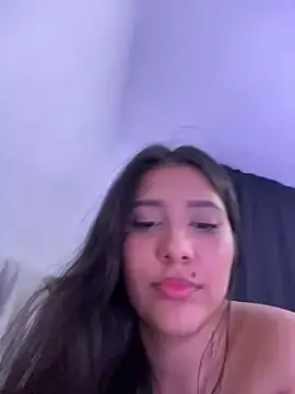 IsabellaJoness_  live sex cam