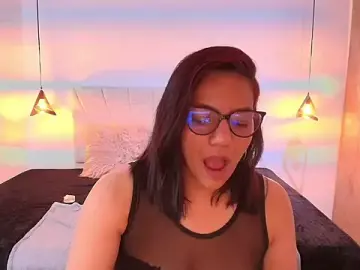Megan_Milf__  live sex cam