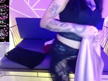 Roxanne_vale  live sex cam
