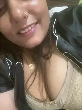 Sizuka099  live sex cam