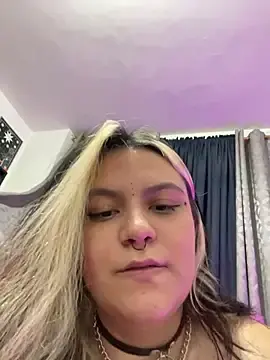 Goth_nayla  live sex cam