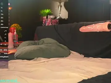 KimCrystal  live sex cam