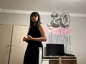 KymCermak  live sex cam