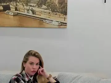 MollyCem  live sex cam