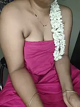 Shreya8999  live sex cam