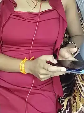 Sunshinee49  live sex cam