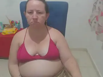 Yohis_Kiut25  live sex cam