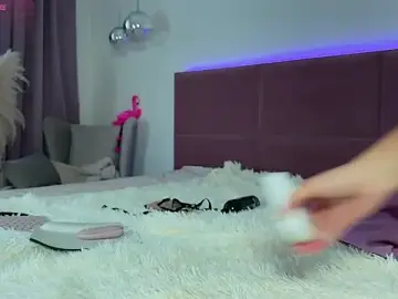 _BrownEyes_  live sex cam