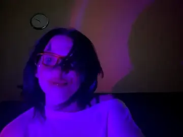 Kriniavero  live sex cam