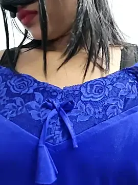 Cute-aryaa  live sex cam