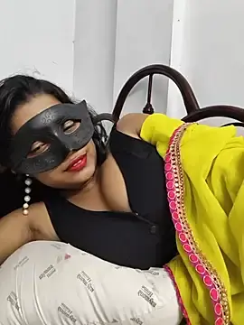 Cute-aryaa  live sex cam