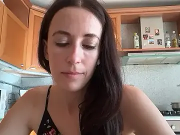 Flamingo_Queen  live sex cam