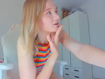 JennyWoody  live sex cam