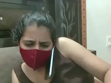 Preeti_kaur98  live sex cam