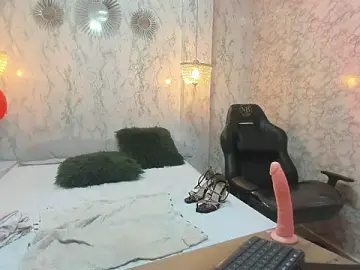 ZOE_SHYI  live sex cam