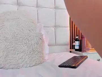 Zoe_Browwn  live sex cam