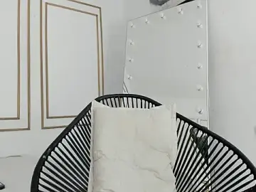 Emily_gaviria1  live sex cam