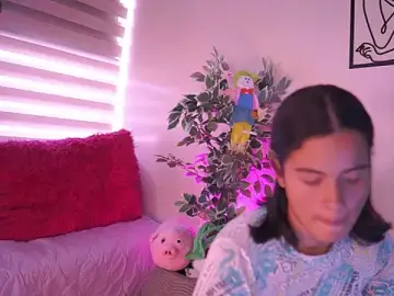 Little_maura  live sex cam