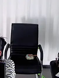Ouyanyan  live sex cam