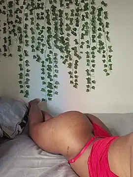 Priveda_ivy  live sex cam