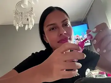 BrittneyBendler  live sex cam