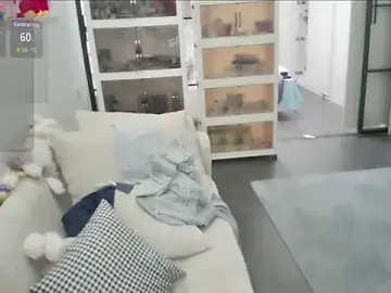 Golden-ee  live sex cam