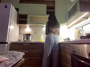 Jinna_milli  live sex cam