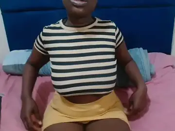 MilkyTitties  live sex cam