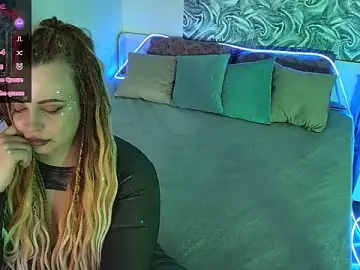 Miss_Maya_Mils  live sex cam
