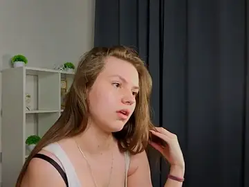 SavannaBomer  live sex cam
