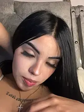 Zephyra_Rose  live sex cam