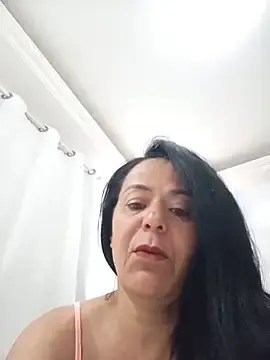 Lucineia7  live sex cam