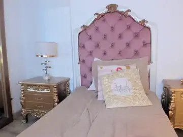Miss_lala_  live sex cam