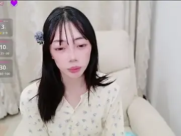 Tuantuanle  live sex cam